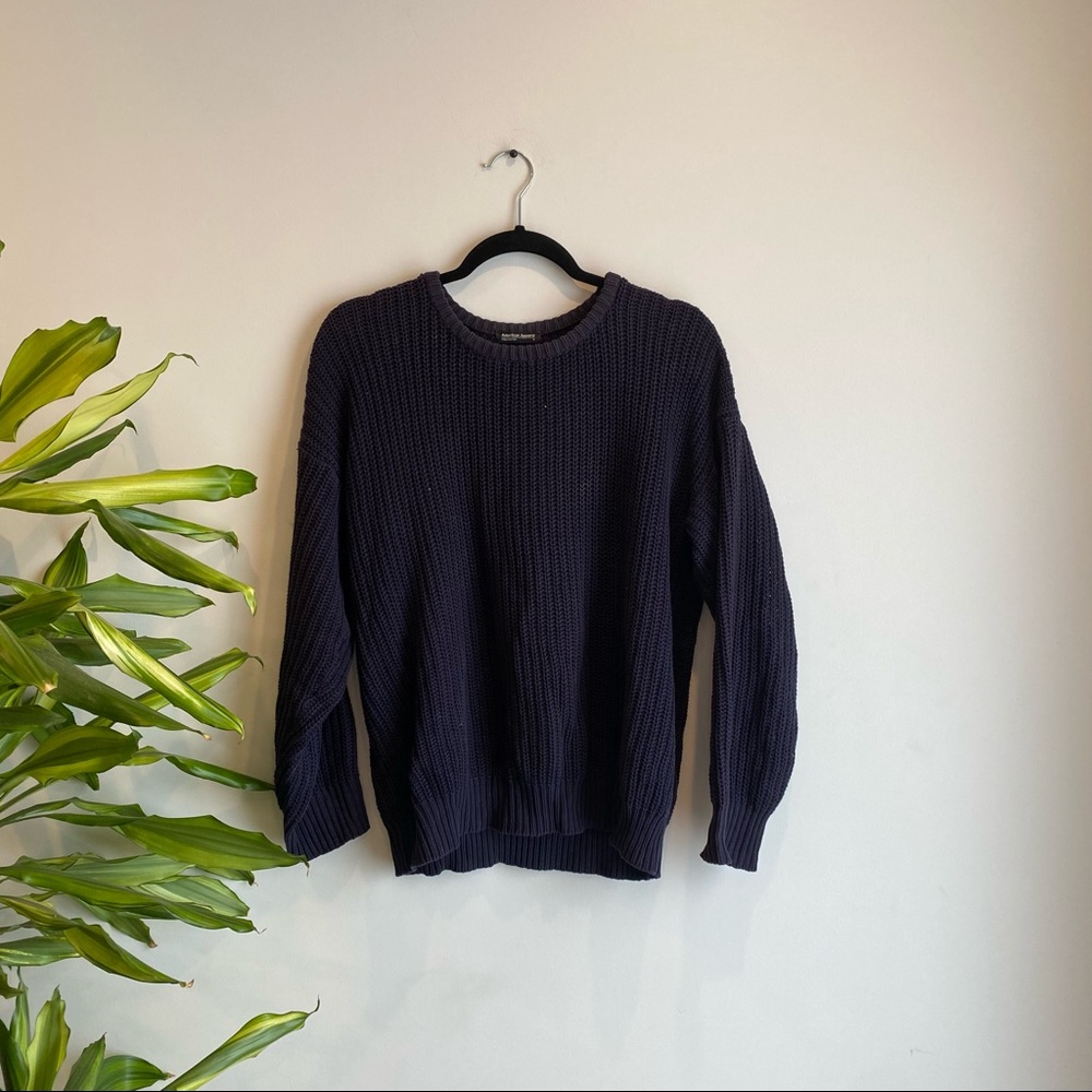 American Apparel navy blue crew neck knit sweater